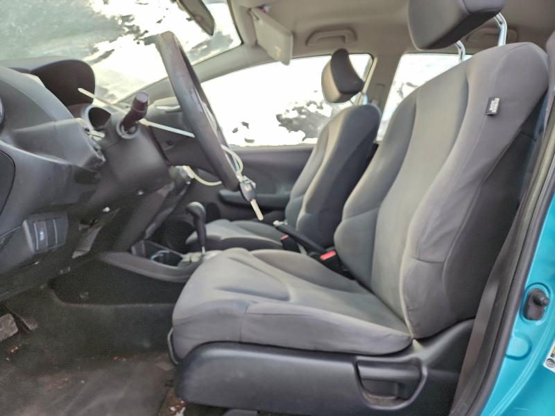 Photo 7 from auction – 2013 HONDA FIT with VIN JHMGE8H37DC054010