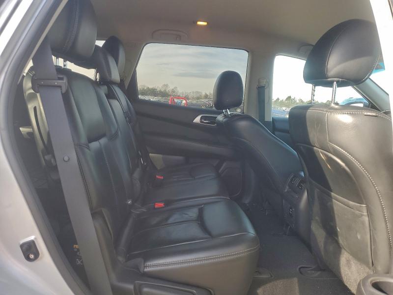 Photo 11 from auction – 2015 NISSAN PATHFINDER with VIN 5N1AR2MM9FC706373