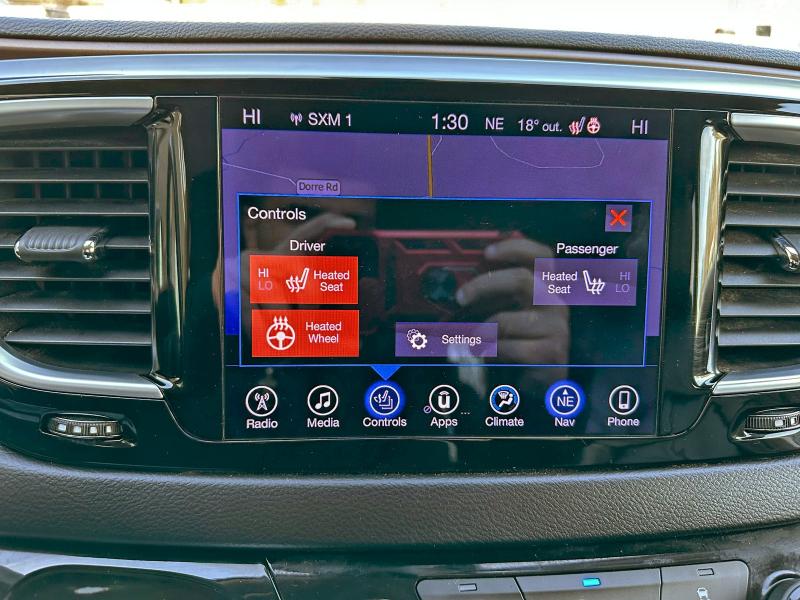 Photo 11 from auction – 2017 CHRYSLER PACIFICA T with VIN 2C4RC1EG8HR803926