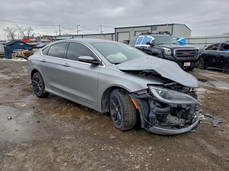 Photo 4 from auction – 2016 CHRYSLER 200 LIMITE with VIN 1C3CCCAB3GN166889