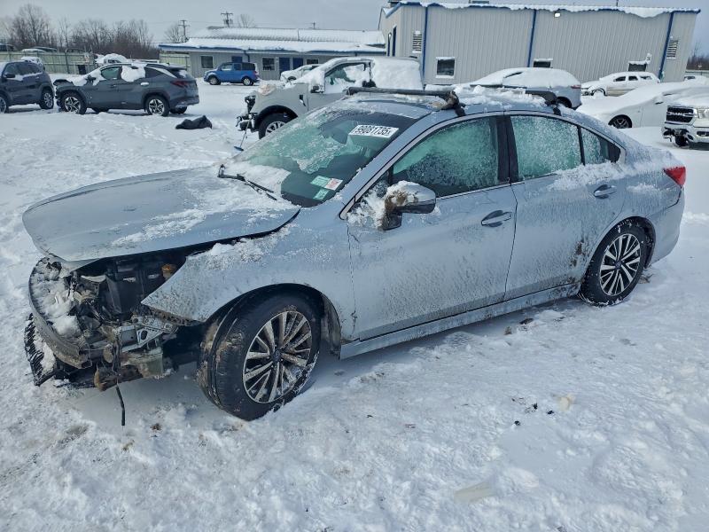 SUBARU LEGACY 2.5 2018 with VIN 4S3BNAF63J3024028 - Photo from auction