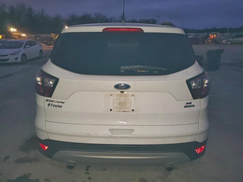 Photo 6 from auction – 2018 FORD ESCAPE SE with VIN 1FMCU0G99JUB62530