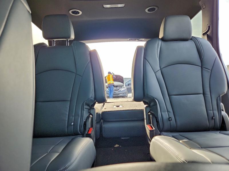 Photo 10 from auction – 2024 BUICK ENCLAVE ES with VIN 5GAEVAKW3RJ117787
