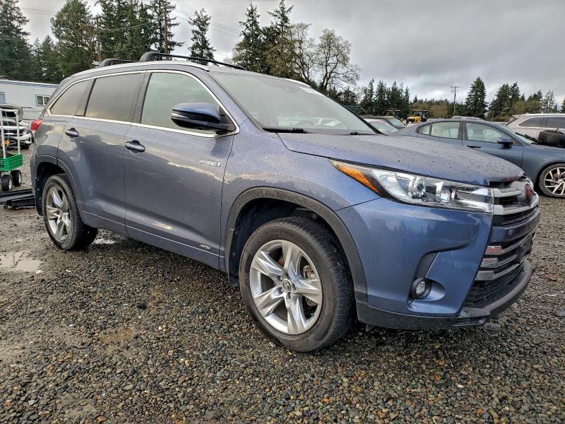 Zdjęcie 4 z aukcji – 2019 TOYOTA HIGHLANDER z VIN 5TDDGRFH0KS054171