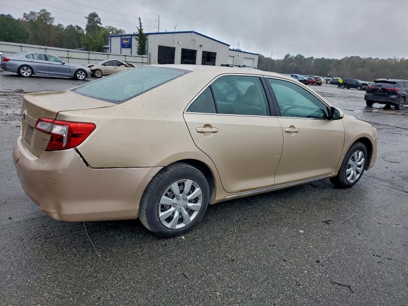 Photo 3 from auction – 2012 TOYOTA CAMRY BASE with VIN 4T1BF1FK9CU140868