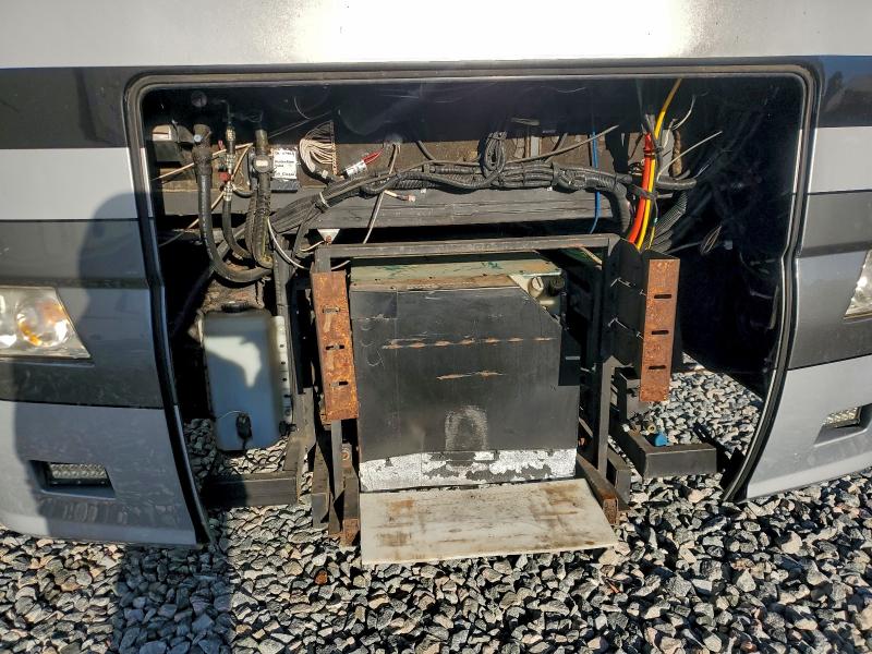 Photo 7 from auction – 2006 ROADMASTER RAIL MONOCOQUE with VIN 1RF43564X62038521