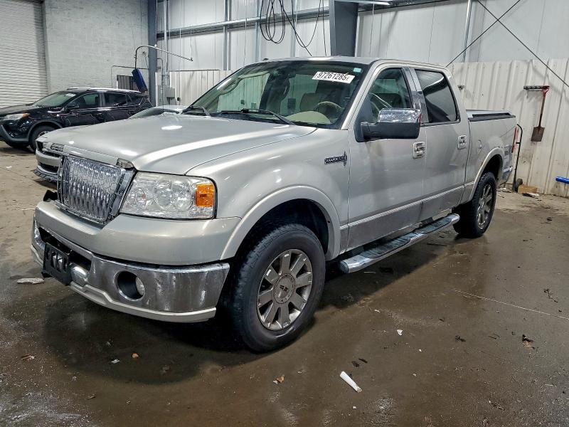 LINCOLN MARK LT 2006 with VIN 5LTPW185X6FJ14917 - Photo from auction