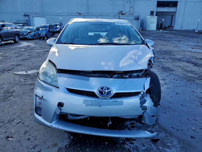Photo 5 from auction – 2011 TOYOTA PRIUS with VIN JTDKN3DU3B5342900