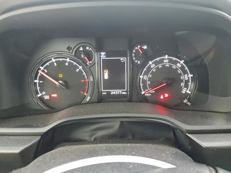 Photo 9 from auction – 2021 TOYOTA 4RUNNER SR with VIN JTEMU5JRXM5907410