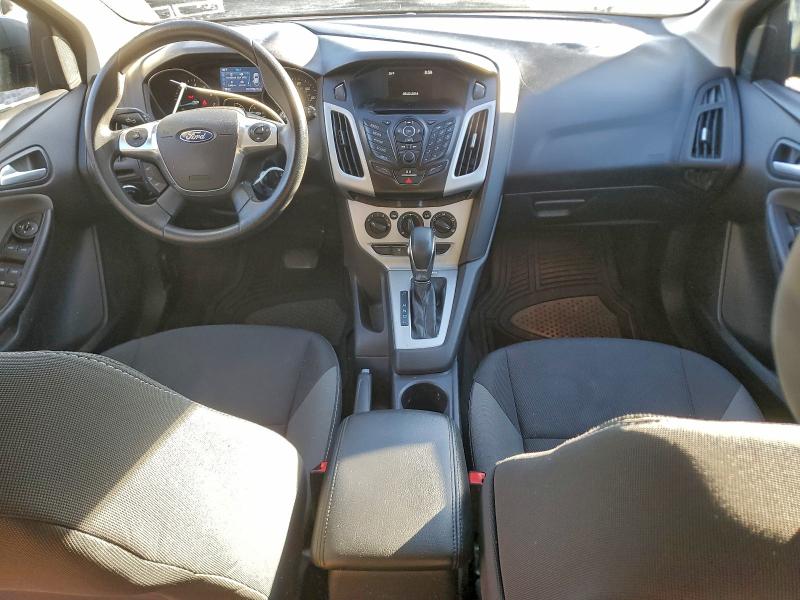 Photo 8 from auction – 2014 FORD FOCUS SE with VIN 1FADP3K20EL369501