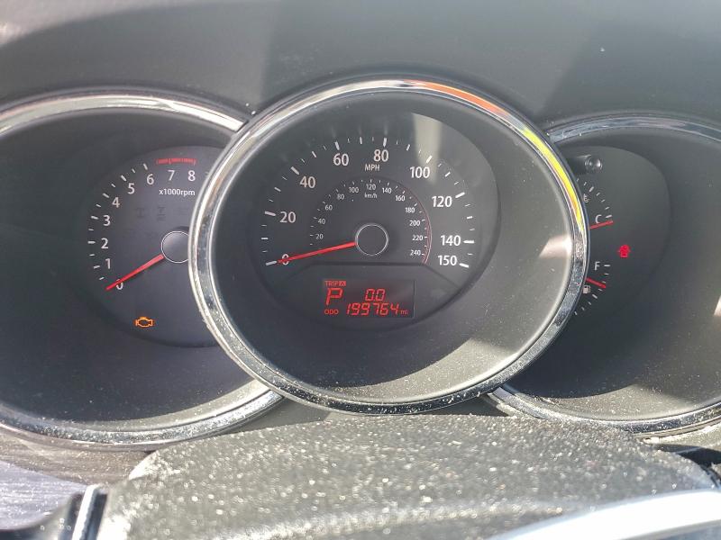 Photo 9 from auction – 2011 KIA SORENTO BA with VIN 5XYKTDA14BG157025