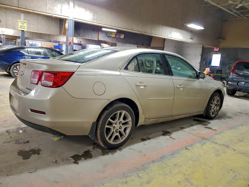 Photo 3 from auction – 2015 CHEVROLET MALIBU 1LT with VIN 1G11C5SL3FF107204