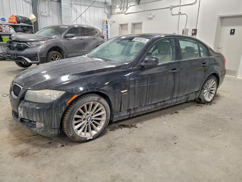 BMW 328 XI 2011 with VIN WBAPK7C53BA463334 - Photo from auction