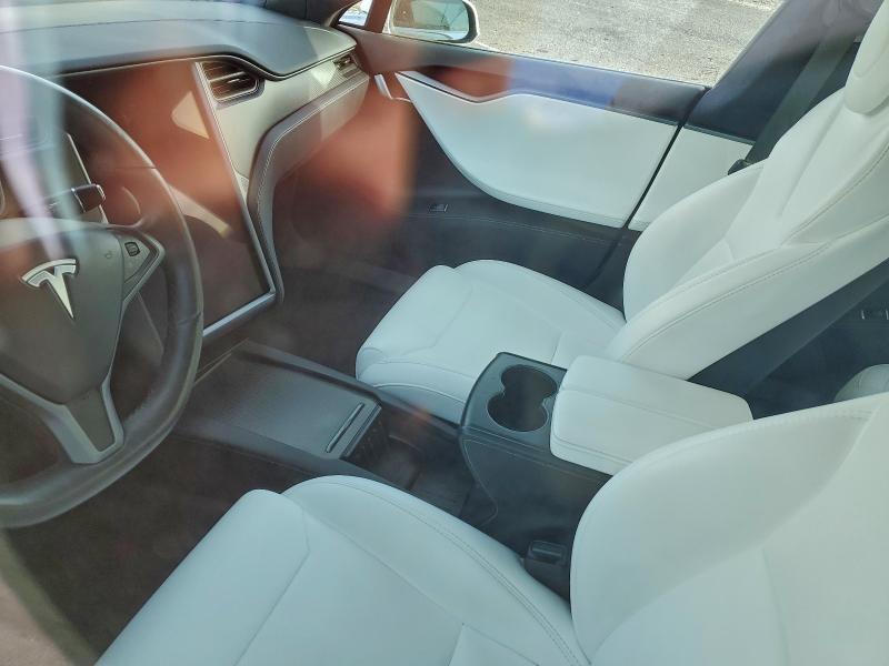 Photo 8 from auction – 2018 TESLA MODEL S with VIN 5YJSA1E20JF272766