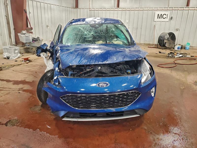 Photo 5 from auction – 2022 FORD ESCAPE with VIN 1FMCU9H98NUA59544