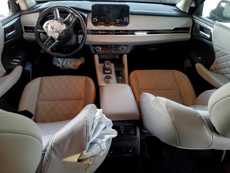 Photo 8 from auction – 2023 MITSUBISHI OUTLANDER with VIN JA4J3VA81PZ052086