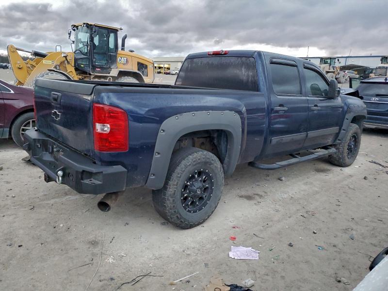 Photo 3 from auction – 2010 CHEVROLET SILVERADO with VIN 1GC4KXBG9AF102071