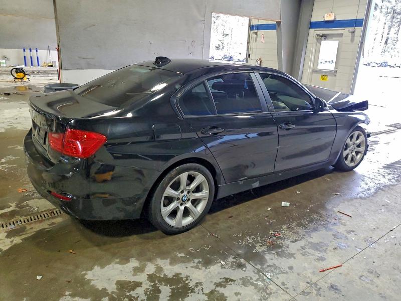 Photo 3 from auction – 2013 BMW 328 I with VIN WBA3A5G5XDNP23563