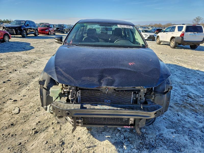Photo 5 from auction – 2017 VOLKSWAGEN JETTA SE with VIN 3VWDB7AJ4HM293712