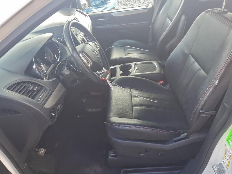صورة رقم 7 من المزاد - 2017 DODGE GRAND CARA مع VIN 2C4RDGEG2HR699899