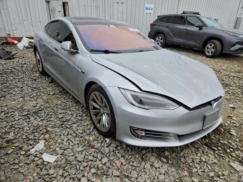 Photo 4 from auction – 2017 TESLA MODEL S with VIN 5YJSA1E23HF229131