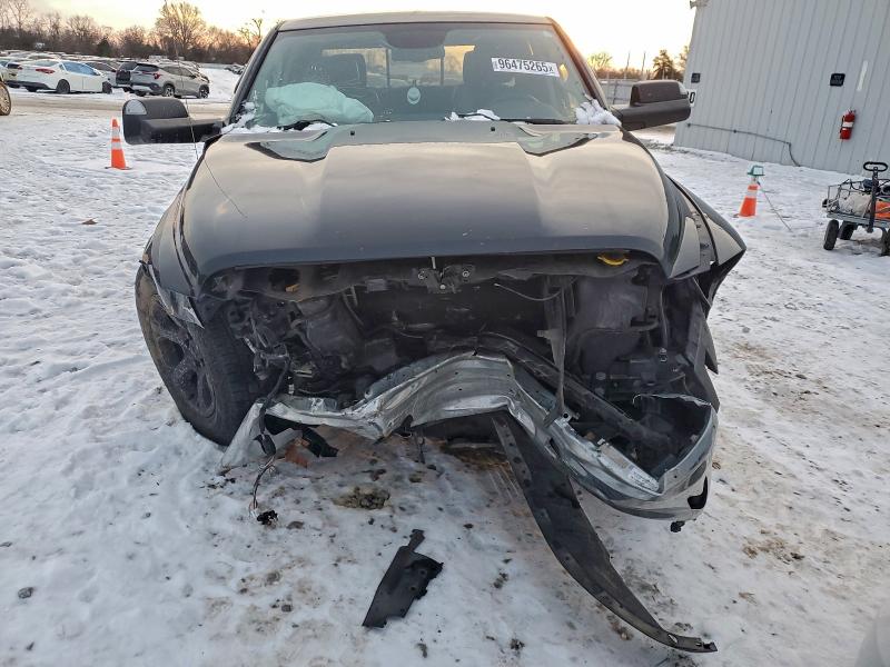 Photo 5 from auction – 2016 RAM 1500 with VIN 1C6RR7VT3GS271181