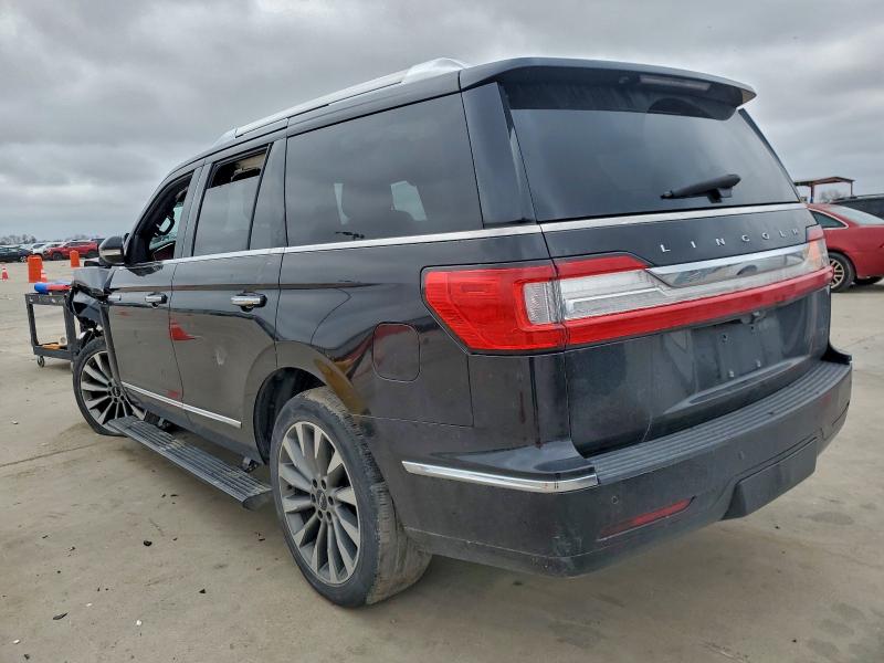 Photo 2 from auction – 2018 LINCOLN NAVIGATOR with VIN 5LMJJ2HT6JEL04748