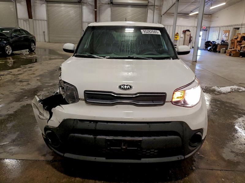 Photo 5 from auction – 2018 KIA SOUL with VIN KNDJN2A20J7599783