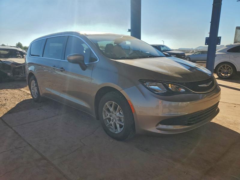 Photo 4 from auction – 2018 CHRYSLER PACIFICA L with VIN 2C4RC1CG4JR103880