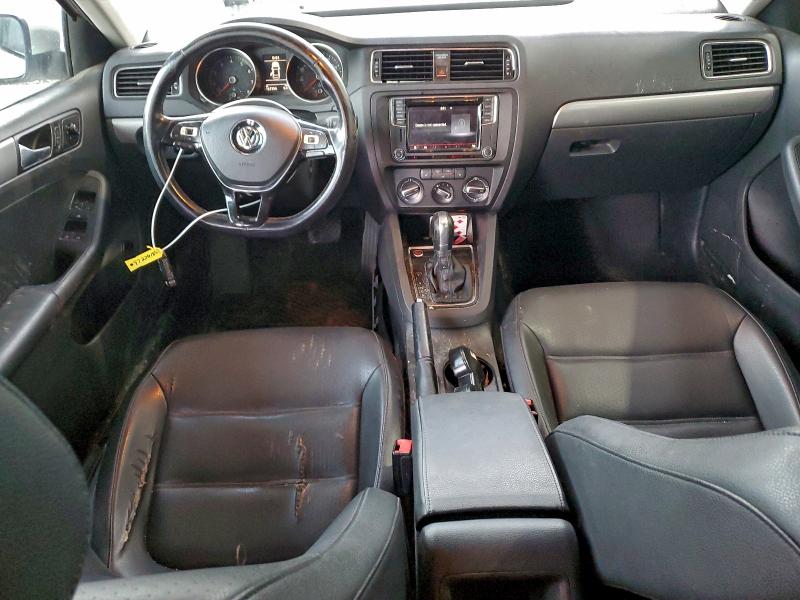 Photo 8 from auction – 2017 VOLKSWAGEN JETTA SE with VIN 3VWDB7AJ3HM233243