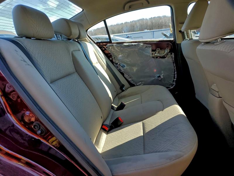 Photo 10 from auction – 2014 HONDA CIVIC LX with VIN 19XFB2F56EE237495