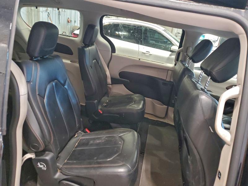 Photo 11 from auction – 2017 CHRYSLER PACIFICA T with VIN 2C4RC1BG6HR610632