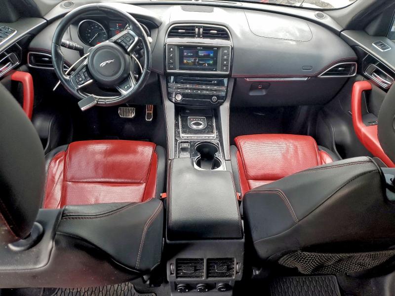 Photo 8 from auction – 2017 JAGUAR F-PACE R - with VIN SADCL2BV1HA495652