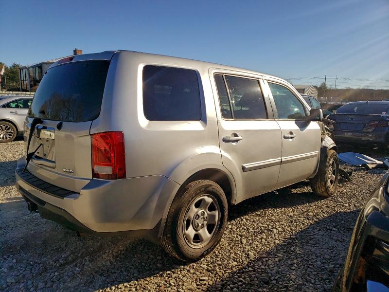Photo 3 from auction – 2014 HONDA PILOT LX with VIN 5FNYF4H28EB011299