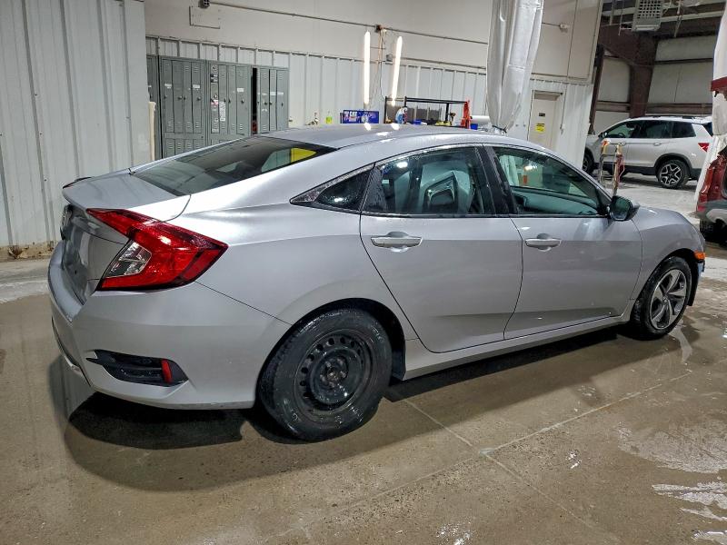 Photo 3 from auction – 2019 HONDA CIVIC LX with VIN 2HGFC2F61KH536948