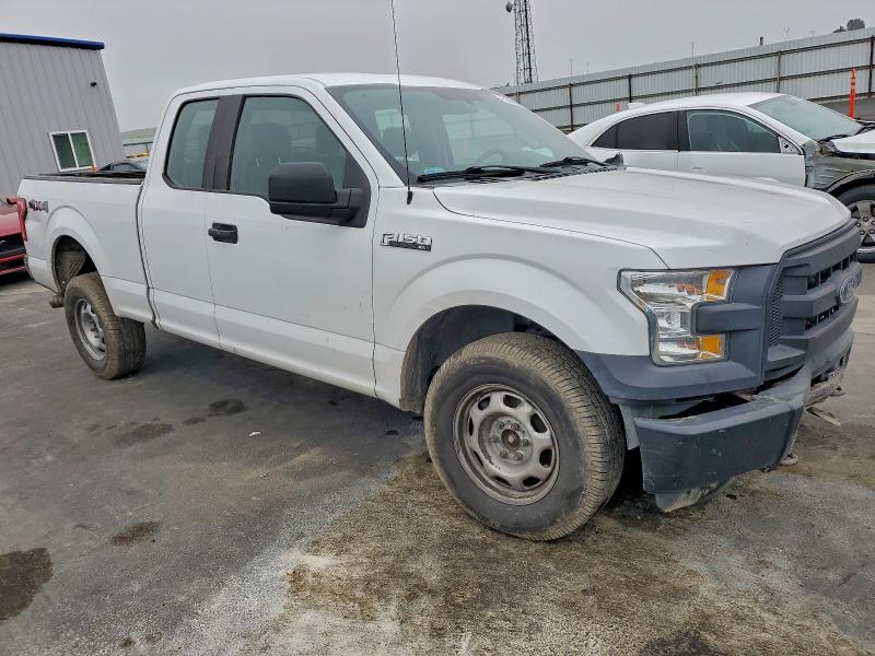 Photo 4 from auction – 2015 FORD F150 SUPER with VIN 1FTFX1EF0FFA80446