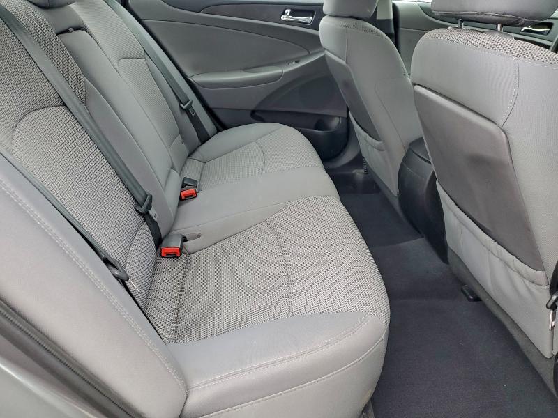 Photo 10 from auction – 2013 HYUNDAI SONATA GLS with VIN 5NPEB4AC2DH723440