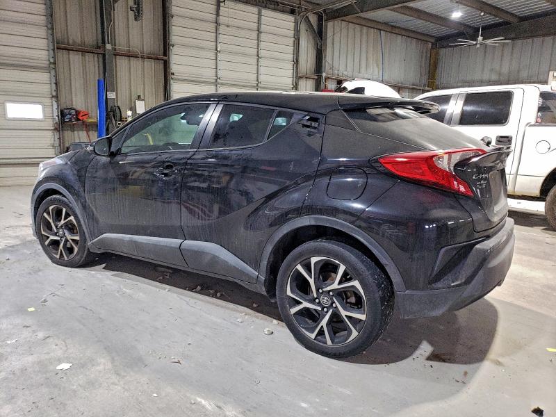 Photo 2 from auction – 2018 TOYOTA C-HR XLE with VIN NMTKHMBX7JR005020