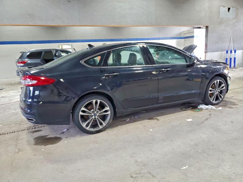 Photo 3 from auction – 2020 FORD FUSION TIT with VIN 3FA6P0D97LR218834