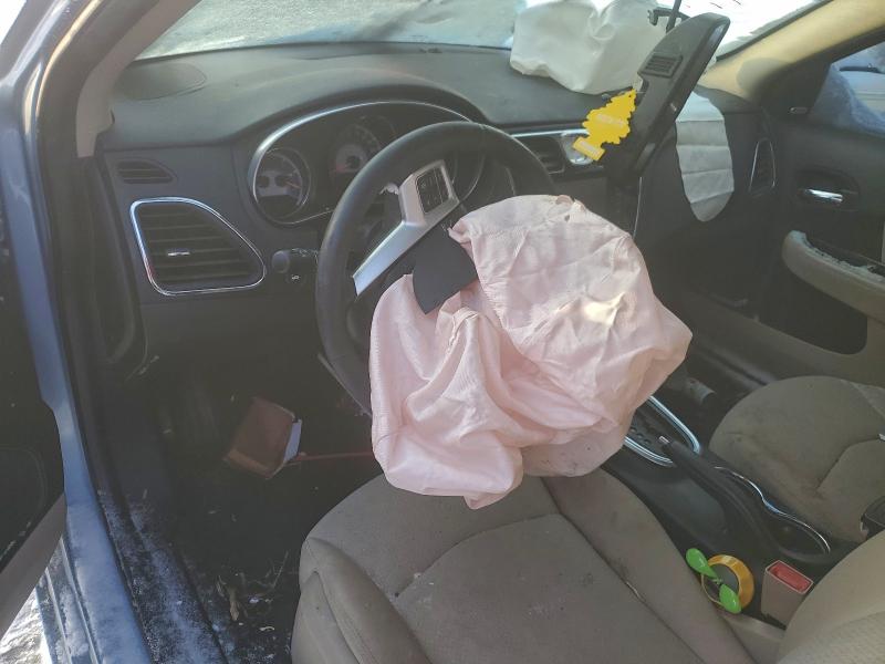 Photo 8 from auction – 2013 CHRYSLER 200 with VIN 1C3CCBCG0DN533570