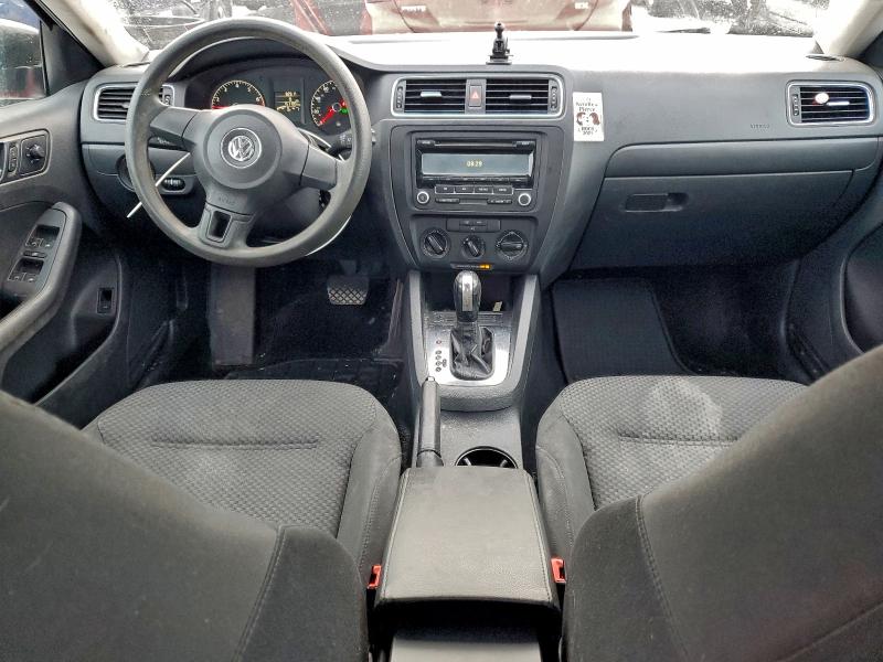 Photo 8 from auction – 2014 VOLKSWAGEN JETTA BASE with VIN 3VW2K7AJ9EM208723