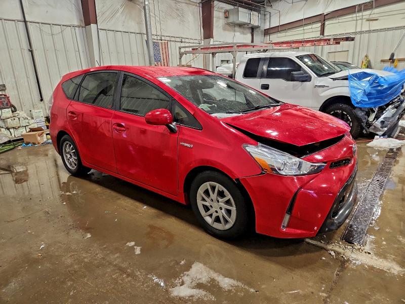 Photo 4 from auction – 2015 TOYOTA PRIUS V with VIN JTDZN3EU5FJ015926