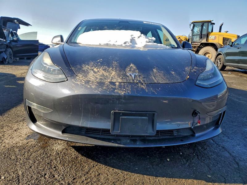 Photo 5 from auction – 2017 TESLA MODEL 3 with VIN 5YJ3E1EA6HF000099