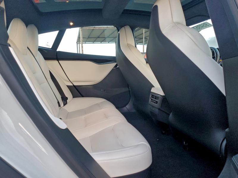 Photo 10 from auction – 2018 TESLA MODEL S with VIN 5YJSA1E20JF280706