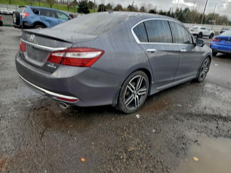 Photo 3 from auction – 2017 HONDA ACCORD with VIN 1HGCR3F92HA027220
