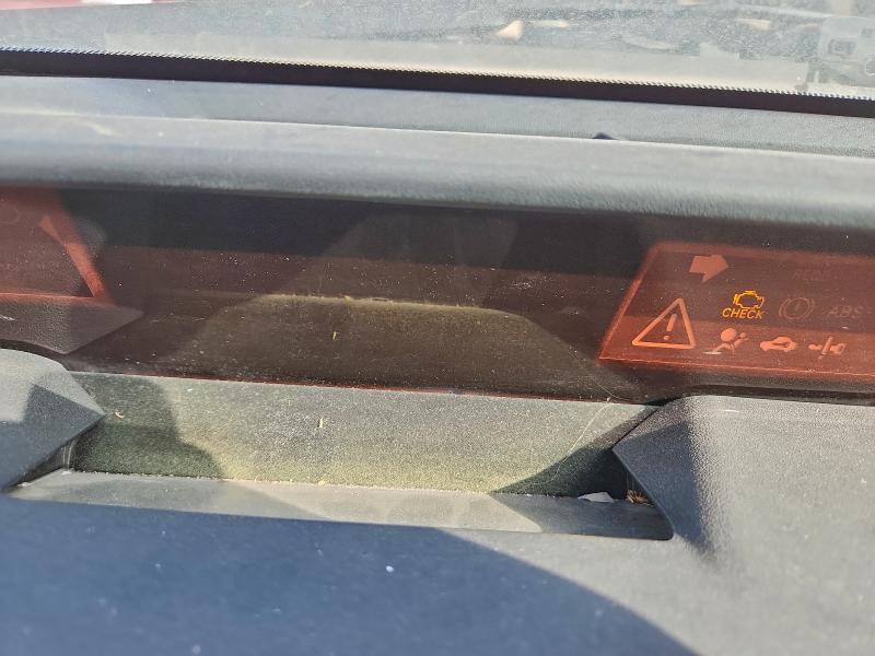 Photo 9 from auction – 2004 TOYOTA PRIUS with VIN JTDKB20UX40055496