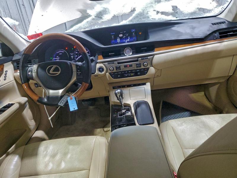 Фото 8 с аукциона – 2015 LEXUS ES 300H с VIN JTHBW1GG3F2084648