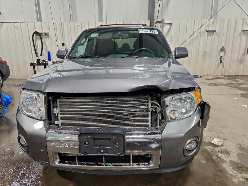 Photo 5 from auction – 2011 FORD ESCAPE LIM with VIN 1FMCU9EGXBKC63479