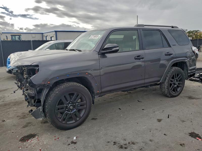 Photo 1 from auction – 2020 TOYOTA 4RUNNER SR with VIN JTEBU5JR5L5749936