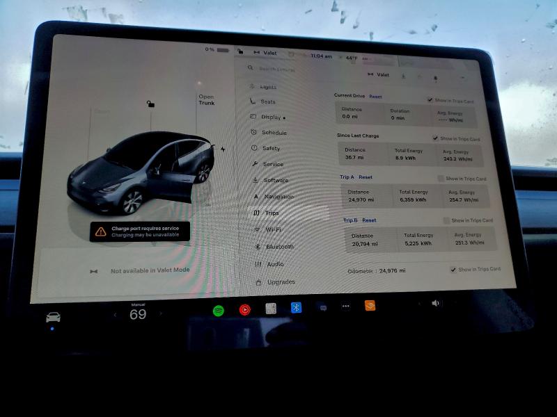 Photo 9 from auction – 2023 TESLA MODEL Y with VIN 7SAYGAEE0PF911100